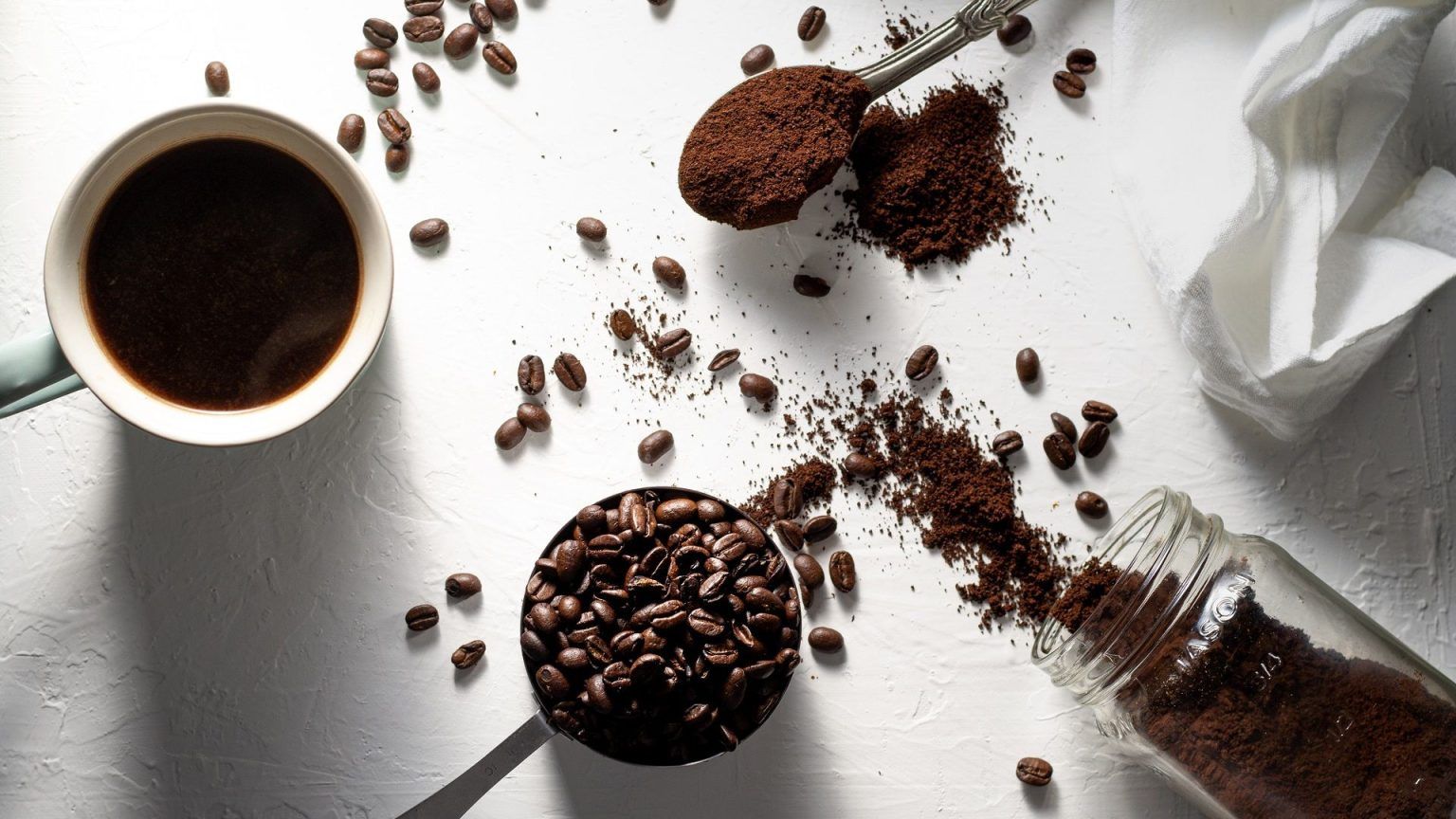 Instant coffee Origin, types and other things to know about