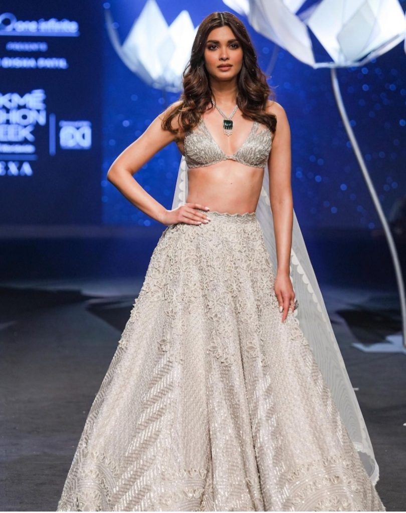 Showstoppers spotted at the Lakmé Fashion Week bedazzling the runway