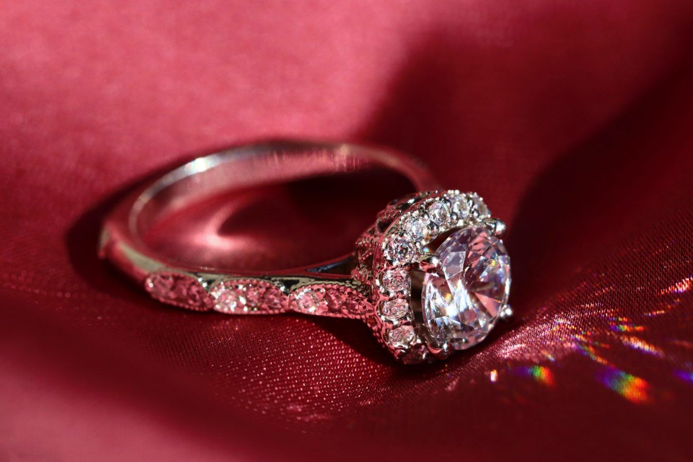 Celebrity Engagement Rings with Coloured Gemstones | EGJ – EVA GEMS & JEWELS