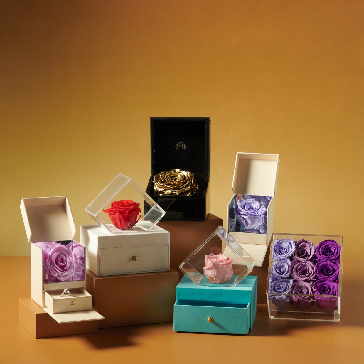 Ecuadorian Forever Roses An everlasting token of appreciation.