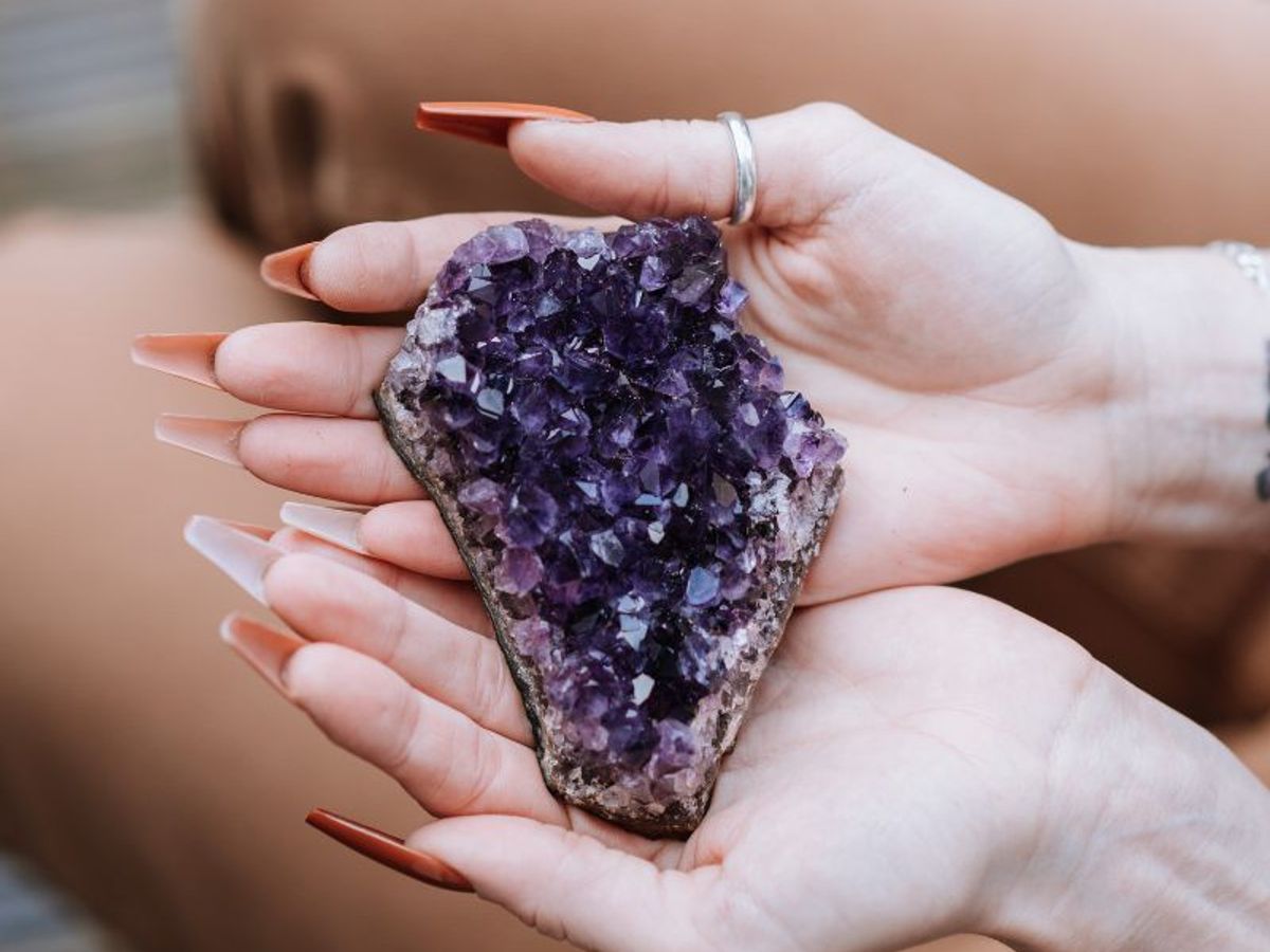 12 Best Healing Crystals For Your Zodiac Sign - Holistic Healing