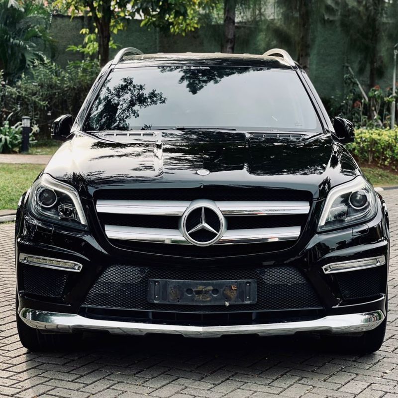 Mercedes