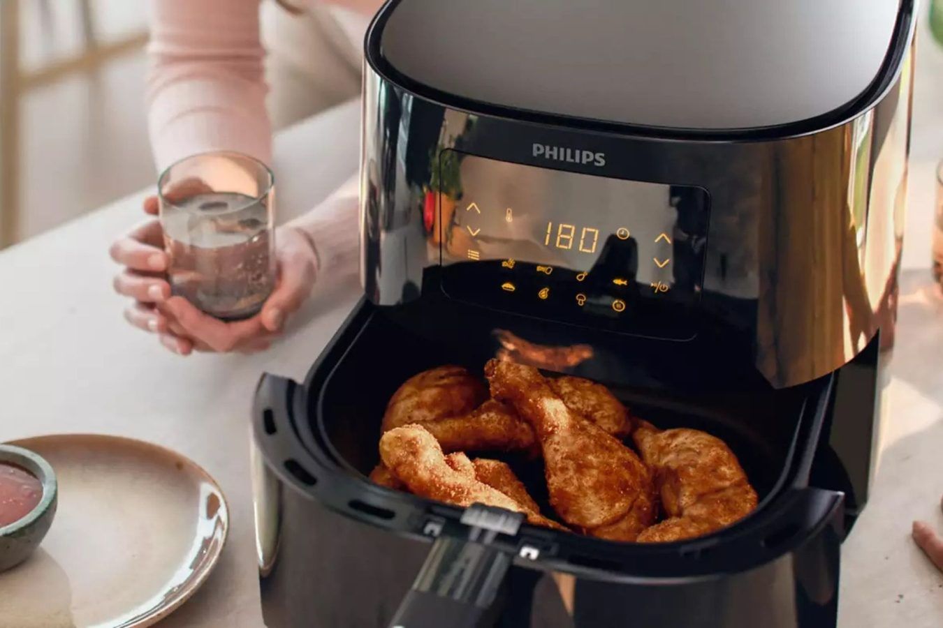 Air Fryer Vs Microwave: Know The Differences And Which One To Pick