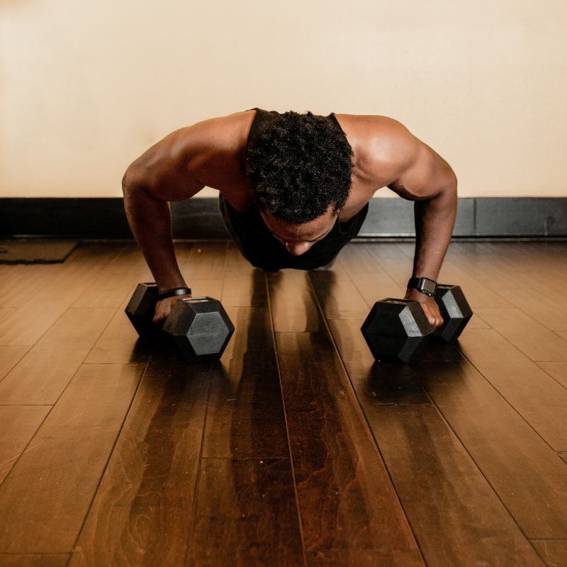 6 shoulder-strengthening exercises men should add to their workout routine