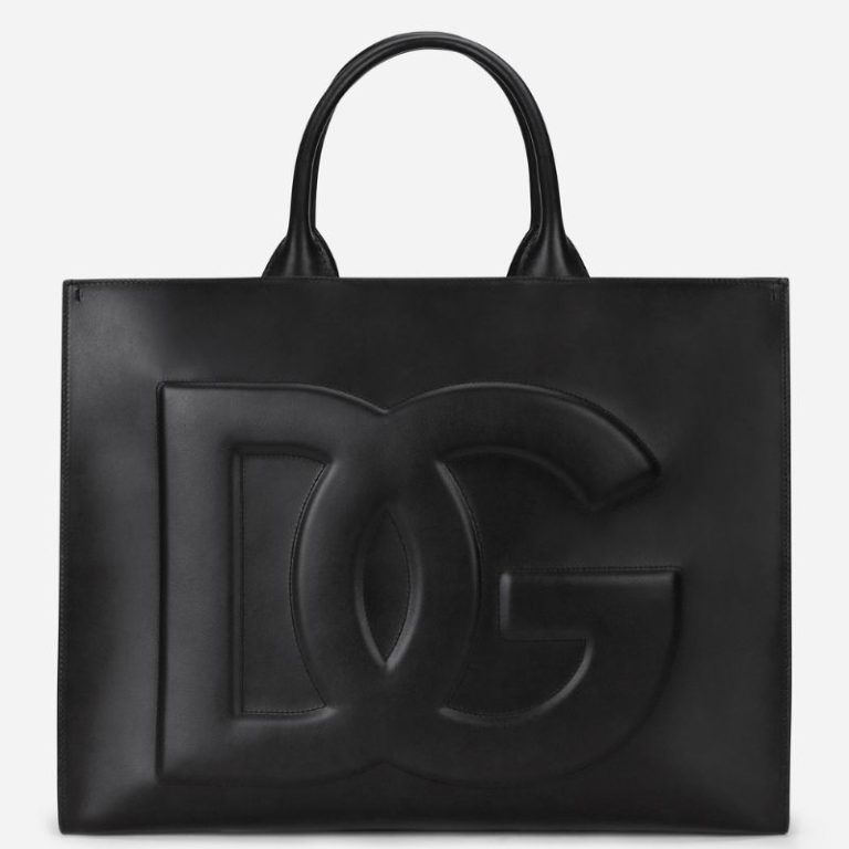 Aishwarya Rai's Dolce & Gabbana luxurious handbag is worth INR 2 lakh