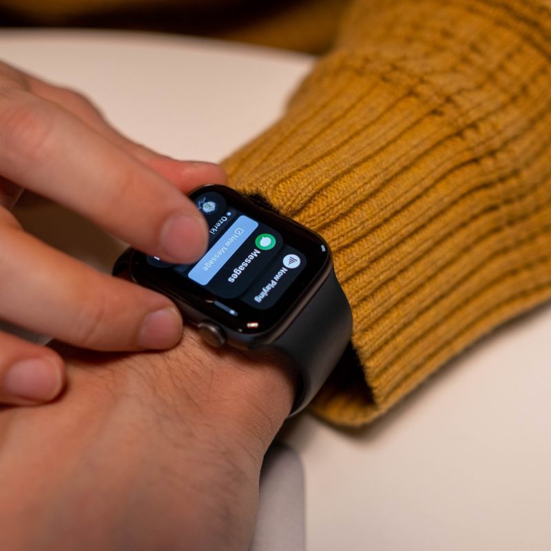 Best Smartwatches Under 5000 For Men And Women To Buy Online In 2023