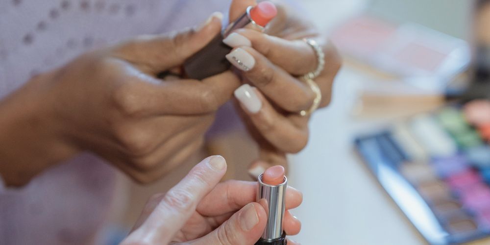 Choose lipstick