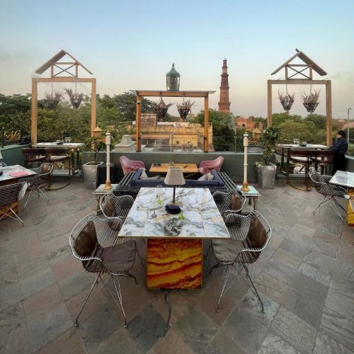 Best cafe in Karkardooma, Delhi: Meltado, Cafe Wink and more