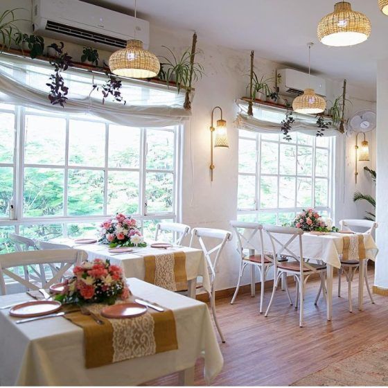 10 Best Cafes in Hauz Khas, to have fine dine experience in Delhi