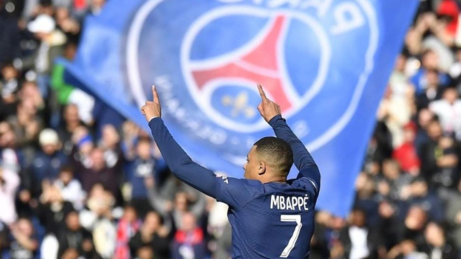 Saudi Arabian soccer club offers record $1.1 billion for Kylian Mbappe