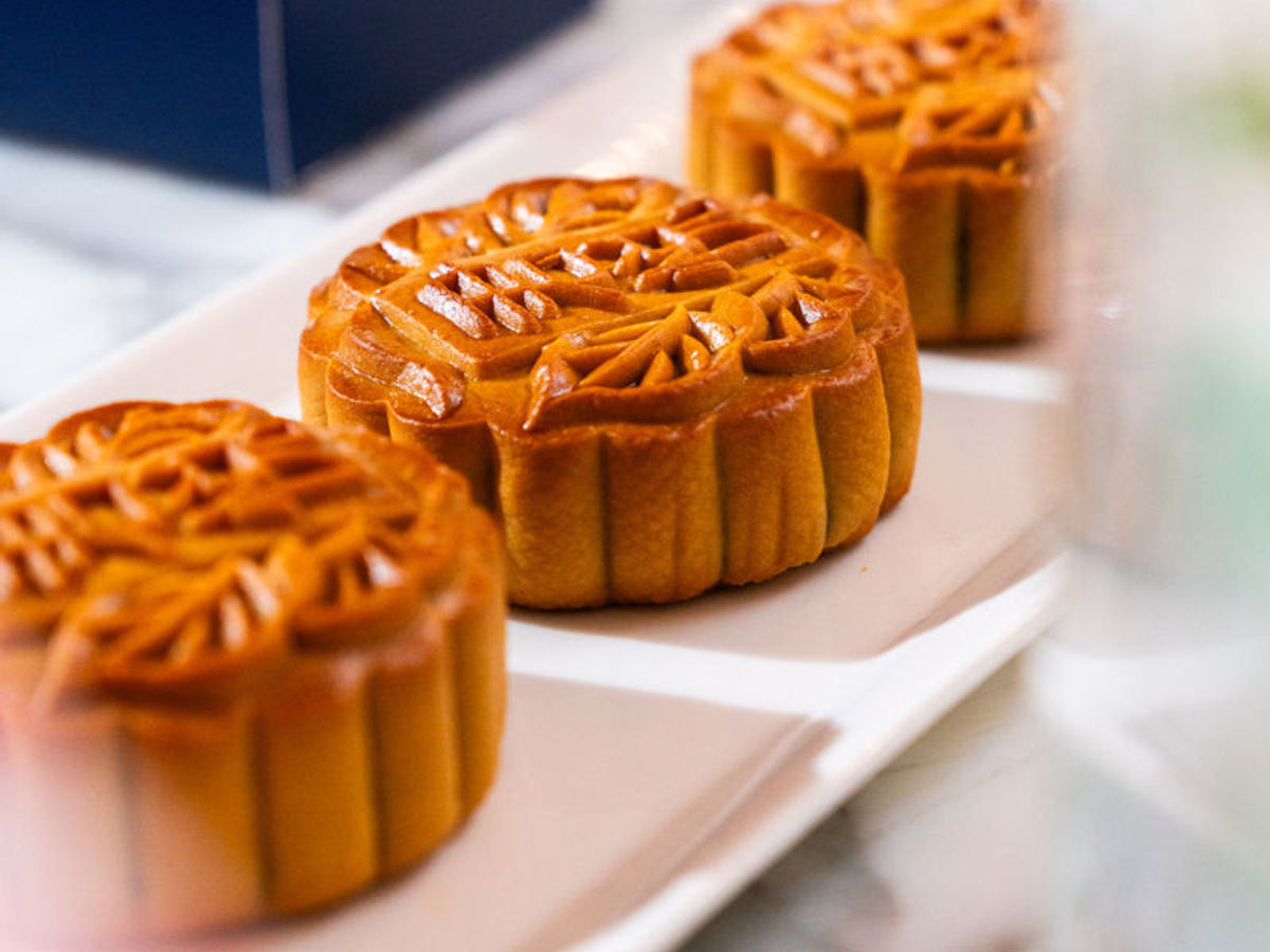 Where to buy mooncakes for the Mid-Autumn Festival 2020