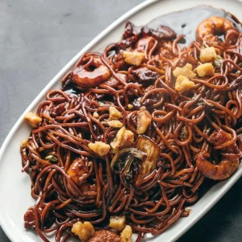 7 places for the best KL Hokkien Mee in Singapore with plenty of wok hei