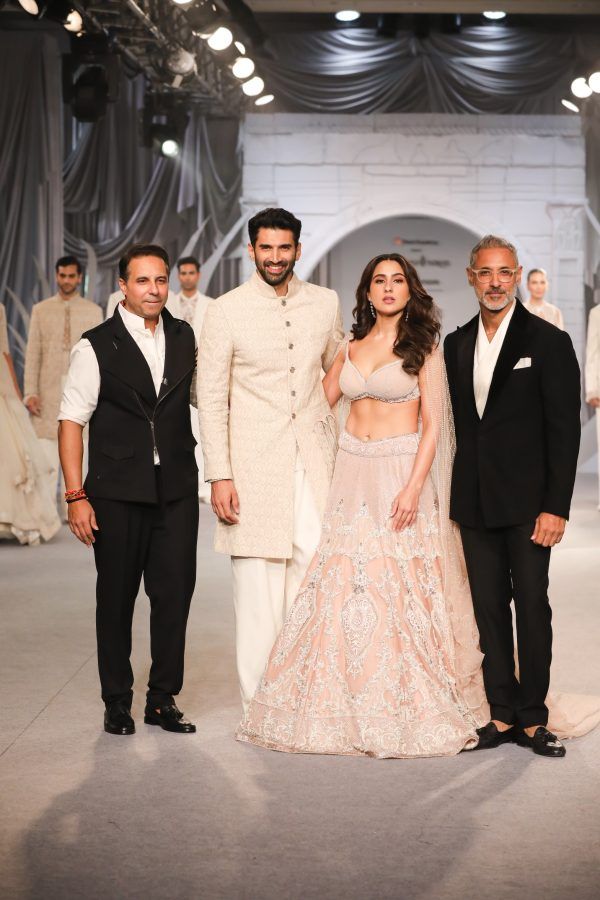 Shantanu & Nikhil light grey lehenga choli – Shinjini Amitabh Chawla