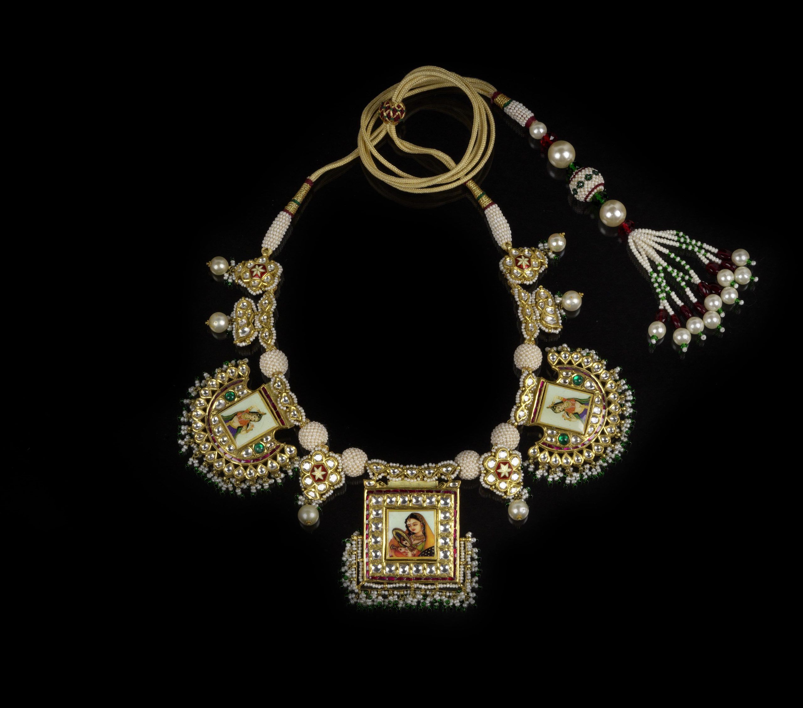 Pankhi-Haar-scaled.jpg?tr=w-