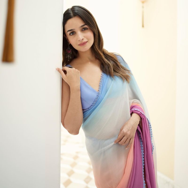 The Perfect Saree Fabrics for Every Indian Body Type – Swtantra