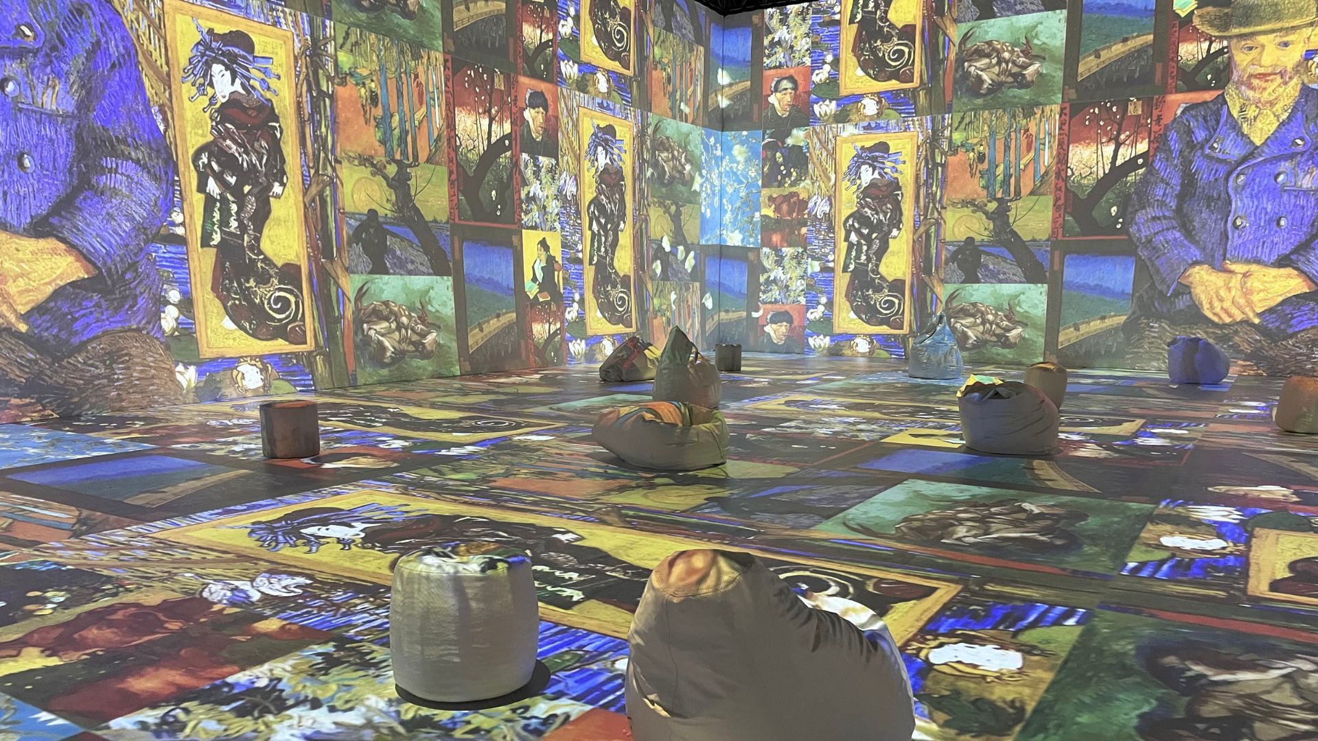 Van Gogh 360 immerses Bangalore in starry skies and sunflowers
