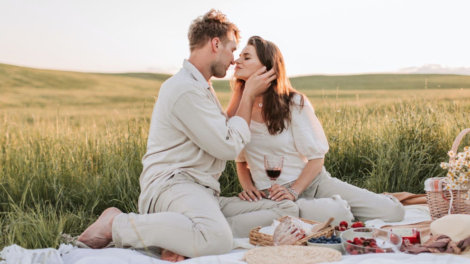 Which zodiac sign is the best kisser according to astrology? Find out