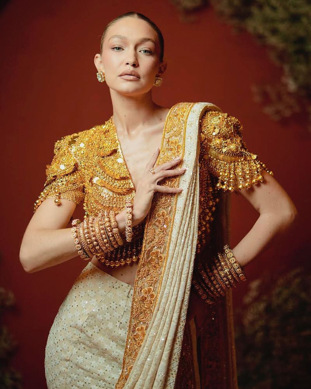 Perfecting the pleats with celebrity drape artist Dolly Jain