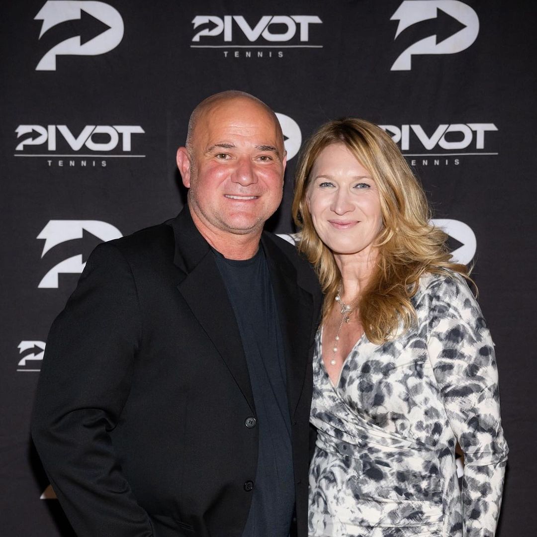 Richest male tennis players