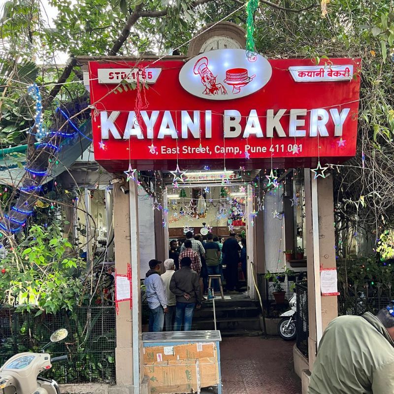 Kayani Bakery Pune A look at the rich history of Shrewsbury Biscuits' king