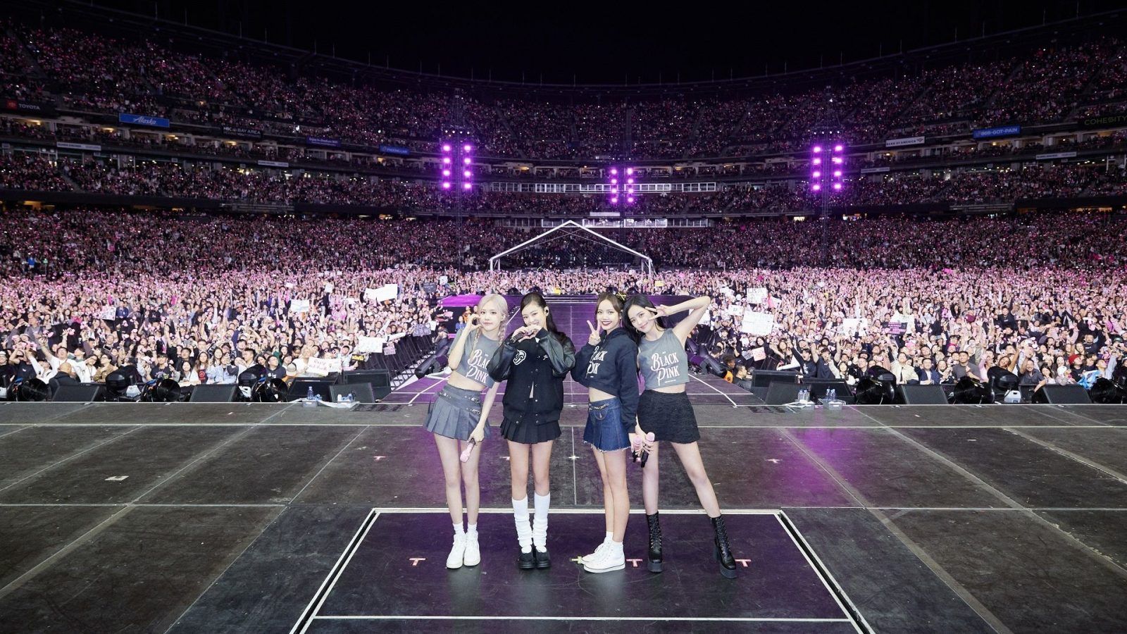 BLACKPINK renews contract with YG Entertainment, members to go solo:  Reports - Hindustan Times