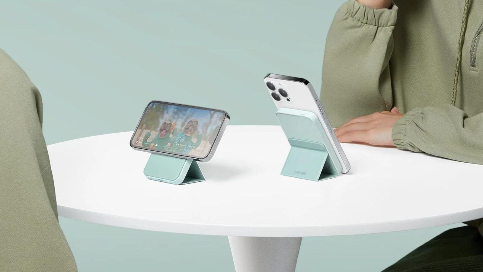 Find best power banks from a wide range for your iPhone!