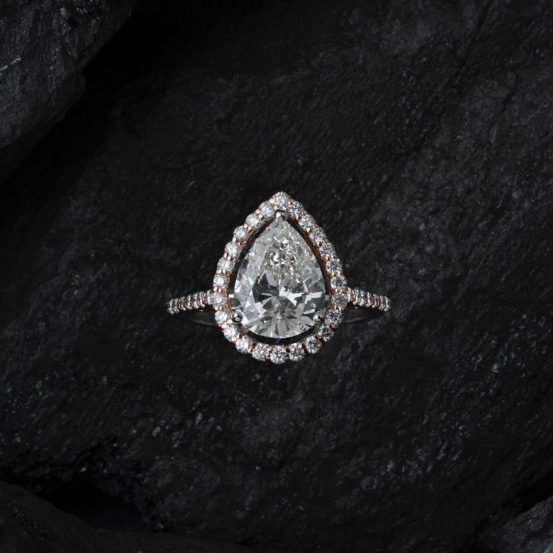 Lucky birthstones for October born according to Chinese zodiac