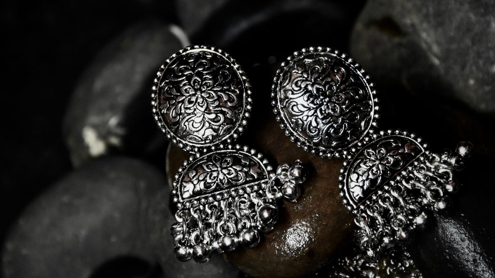 Silver Ear Ring Designs Silver Earrings: Must-have earring designs for women this festive season