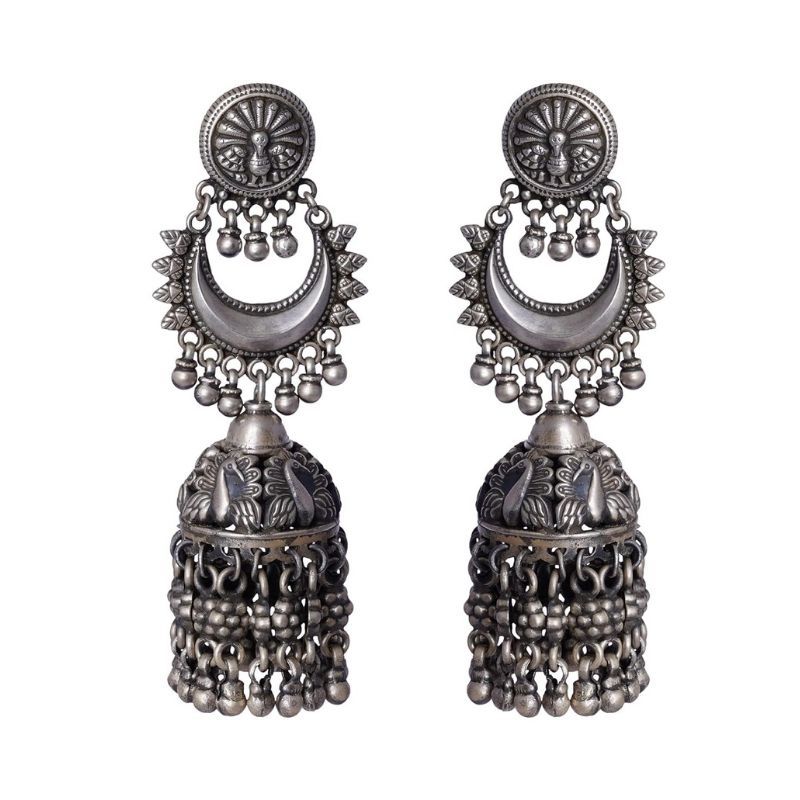 Silver Earrings: Must-have earring designs for women this festive