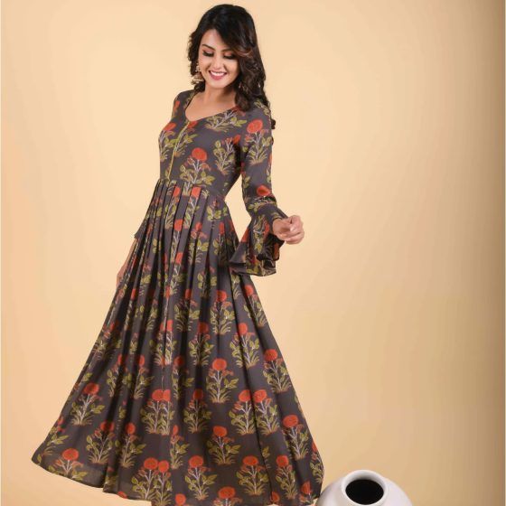 Elegant Ethnic dresses for best Indo-Western looks for this