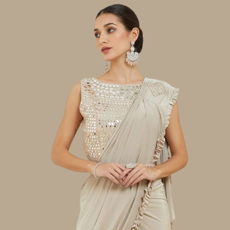 Trendy Ways To Style Cotton And Linen Sarees For Parties!  Saree, Saree  draping styles, Saree blouse designs latest