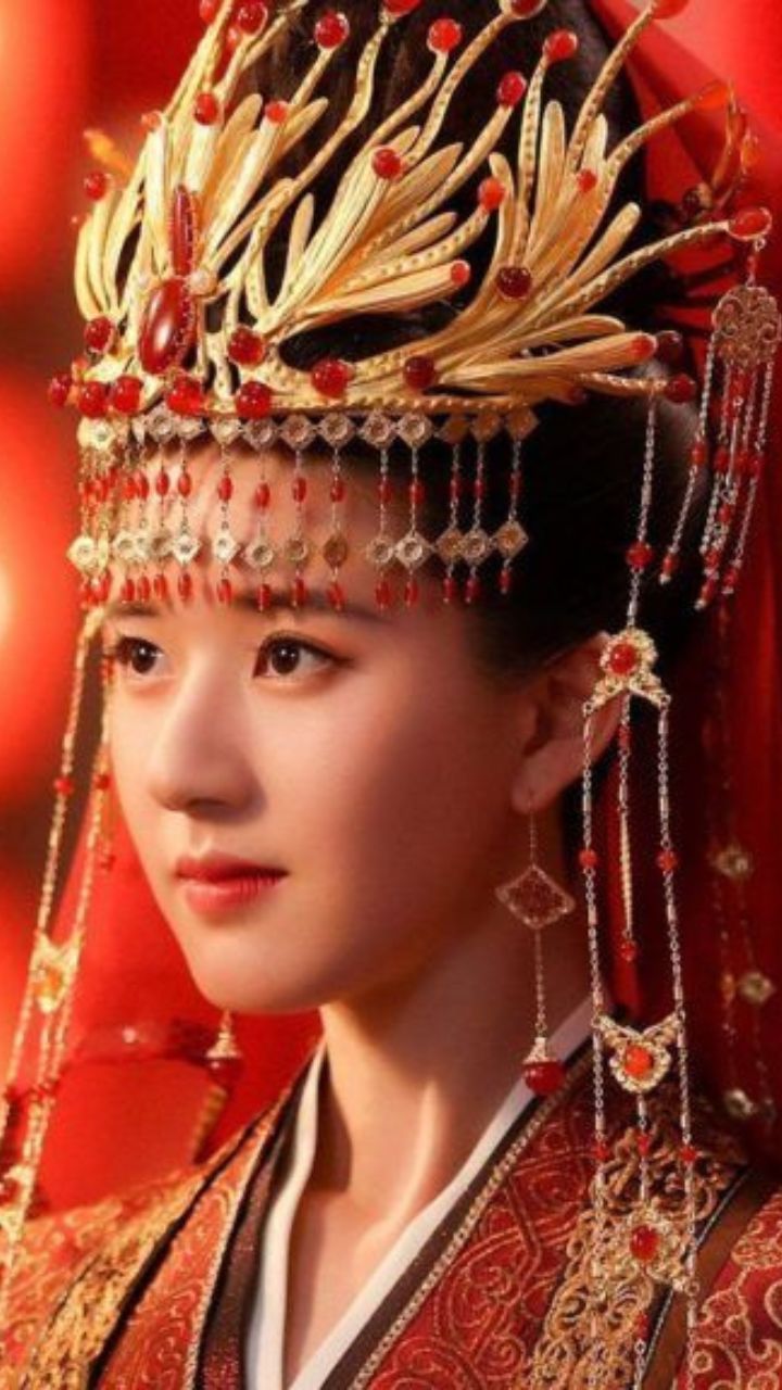 TV shows starring popular Chinese actress Zhao Lusi