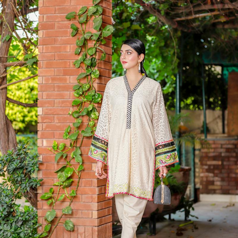 Ethnic co-ord sets to flaunt this wedding season