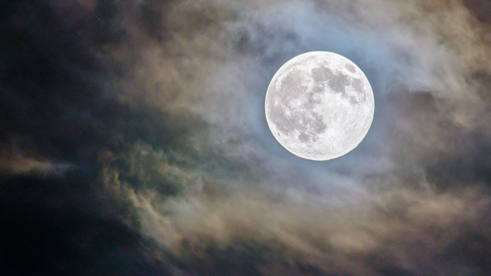 Wolf Moon Horoscope: How might the next full moon affect you?
