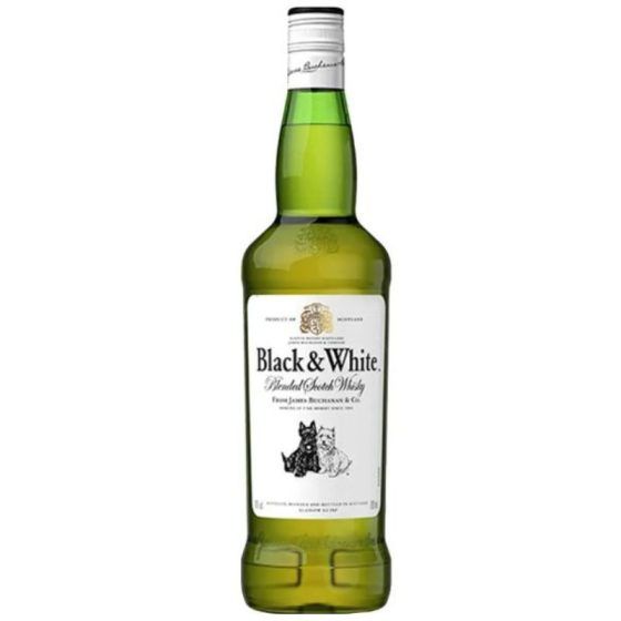 Best bottles of smoky whisky in India under INR 2000 for a bold budget bar