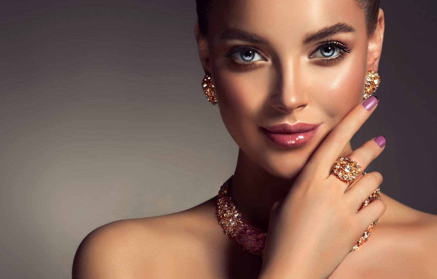 The top jewellery trends of 2024 according to experts