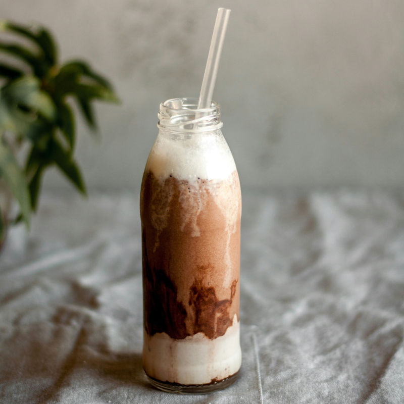 Soy Vs almond milk A comprehensive guide to wellness