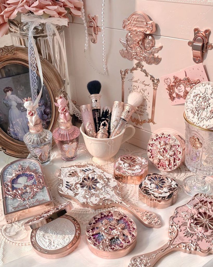 These makeup products are too hard to resist and too pretty to use