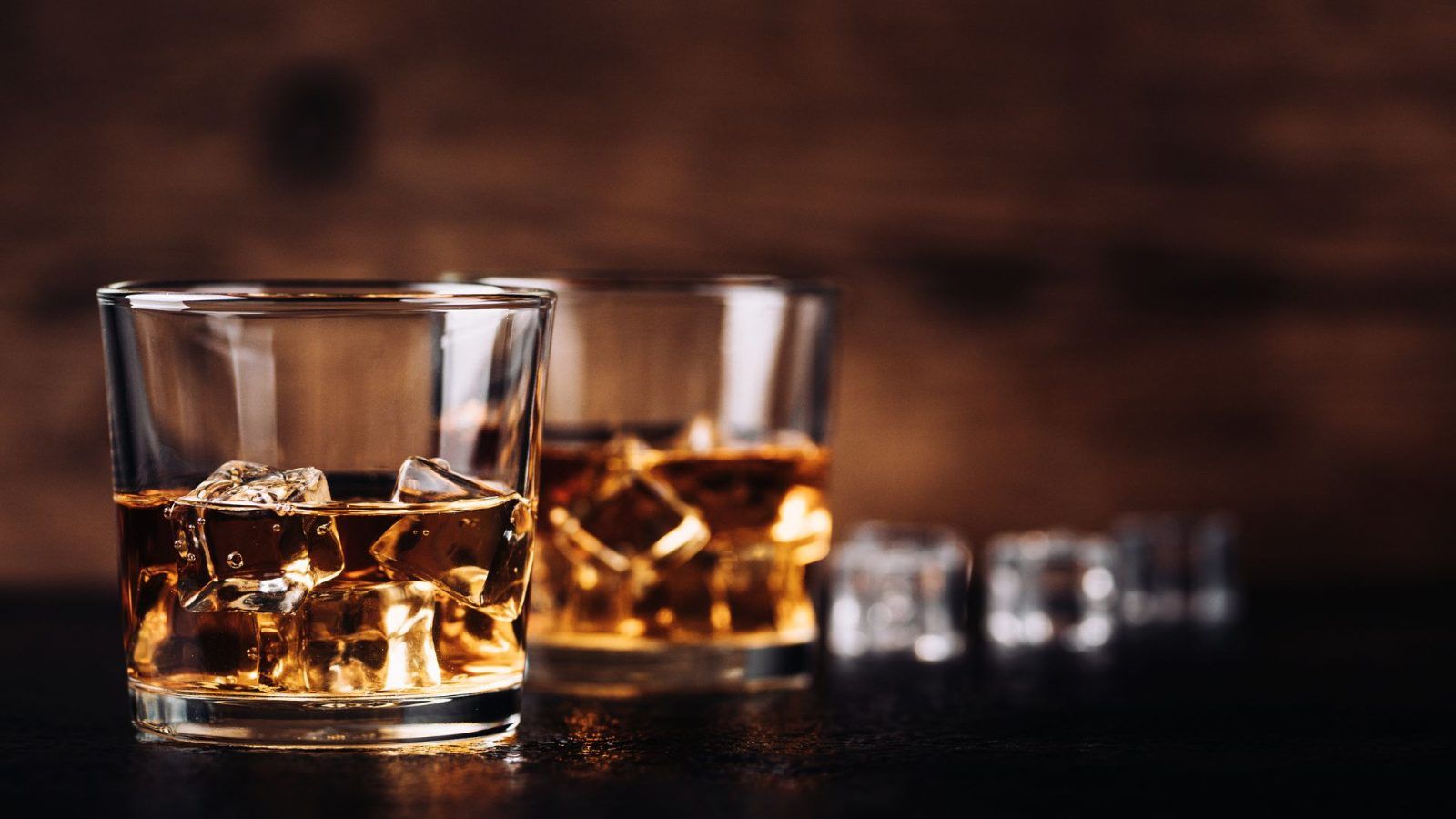 Best single malts under INR 5000 for a topnotch budget scotch stash