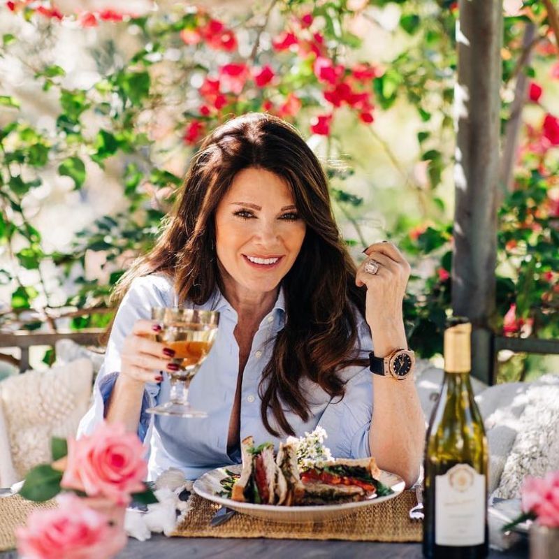 Watch Vanderpump Villa on Hulu