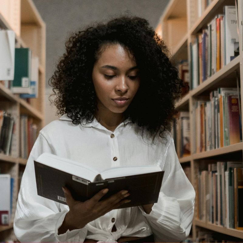 10 best books to improve your self-esteem, self image and self worth