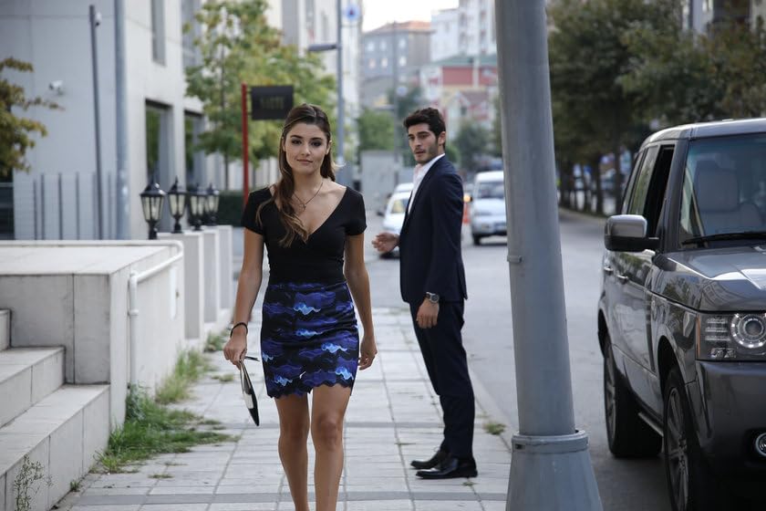 Hande Erçel dramas