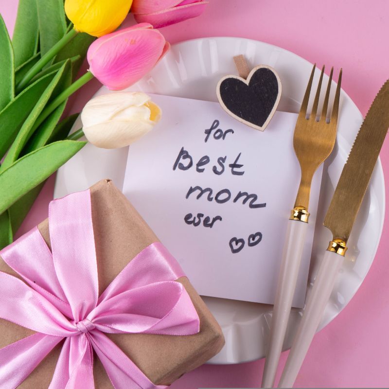 Mother's Day 2024 Special Dining places in Mumbai to take your mom to