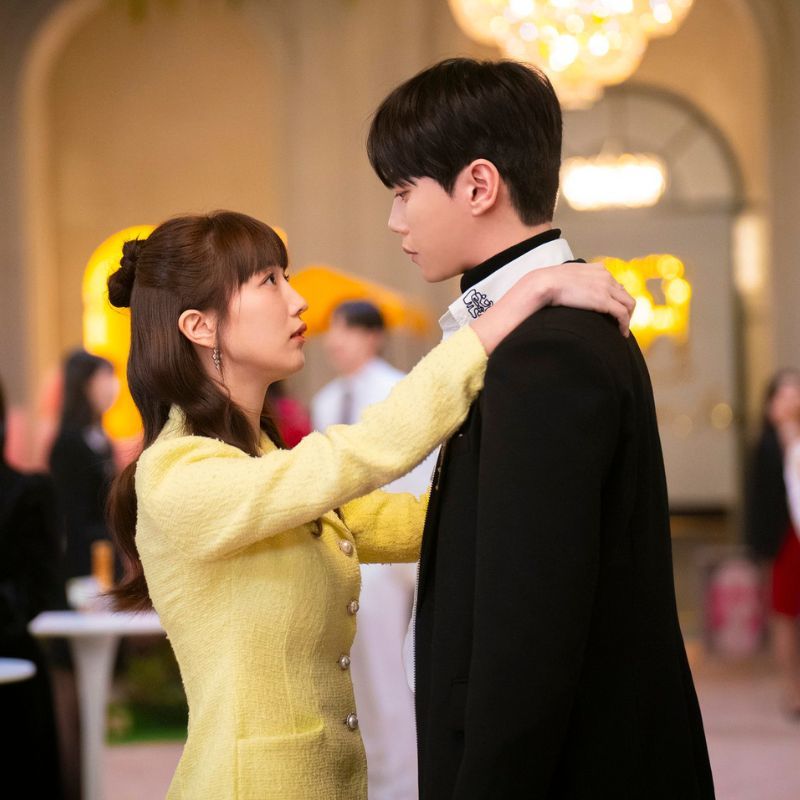 Dreaming Of A Freaking Fairy Tale Cast, plot, & more on the new Kdrama