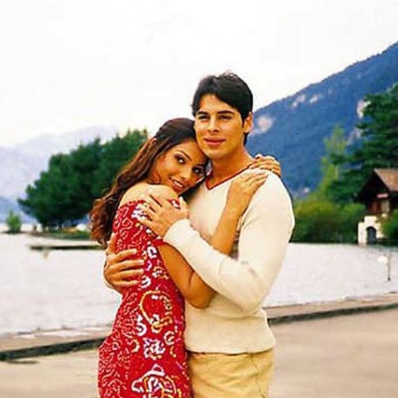 Kashmir to Ooty: Travel to hill stations where popular Bollywood thrillers were filmed