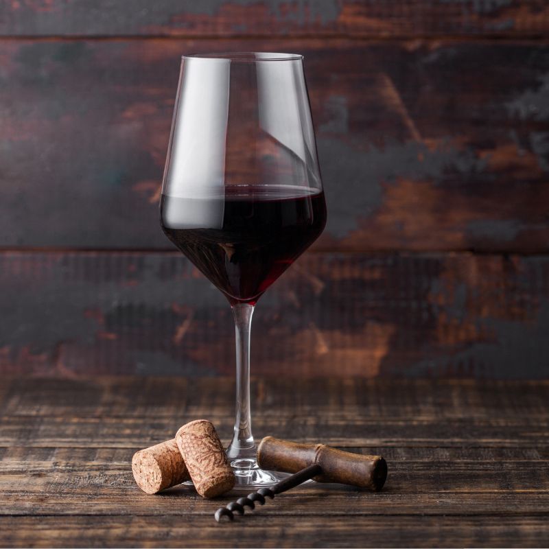 A look at the queen bee of all red wines, Cabernet Sauvignon and the best bottles