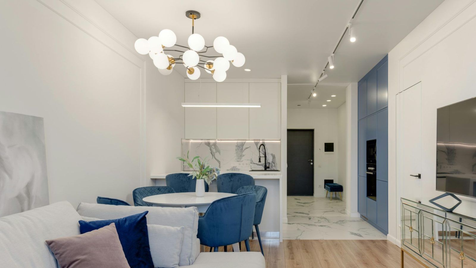 Decorative ceiling lights to buy for your home | Lifestyle Asia India, image size:1600x900