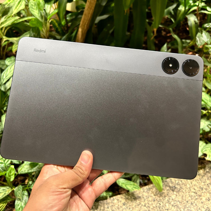 Xiaomi follows up 10th-anniversary celebration with Redmi Pad Pro and the 14 Civi Panda edition