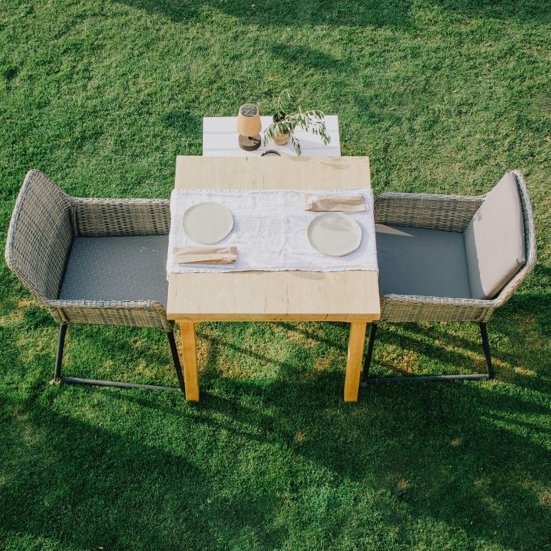 High-end outdoor furniture: Make your garden a fun yet functional space