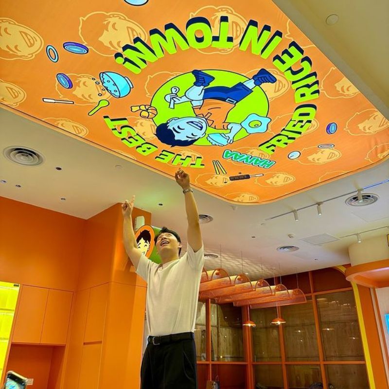 IG approved! Savour the best fried rice at Uncle Roger’s when you visit Kuala Lumpur
